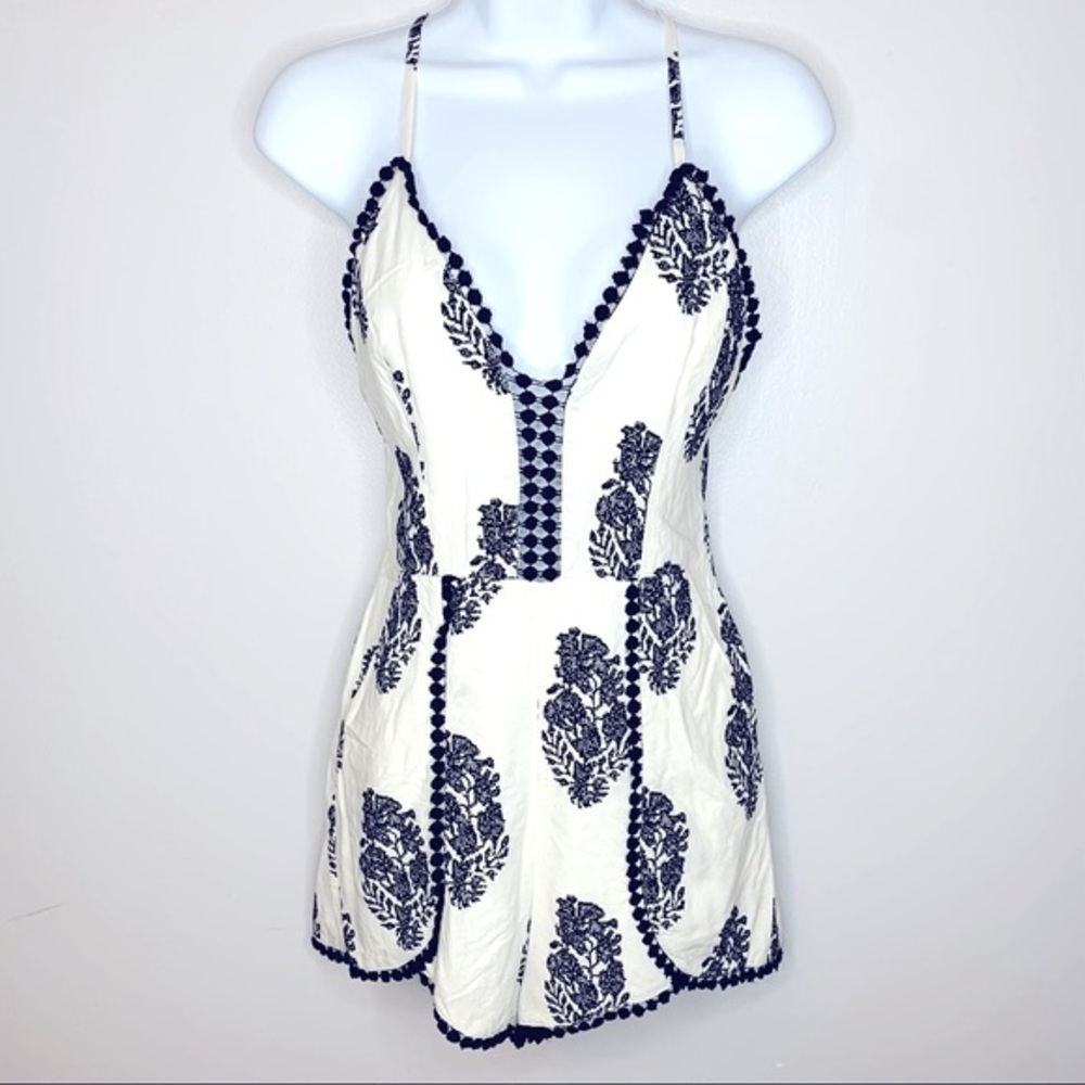 Tea & Cup Black and Cream Sleeveless Romper‎ Size S